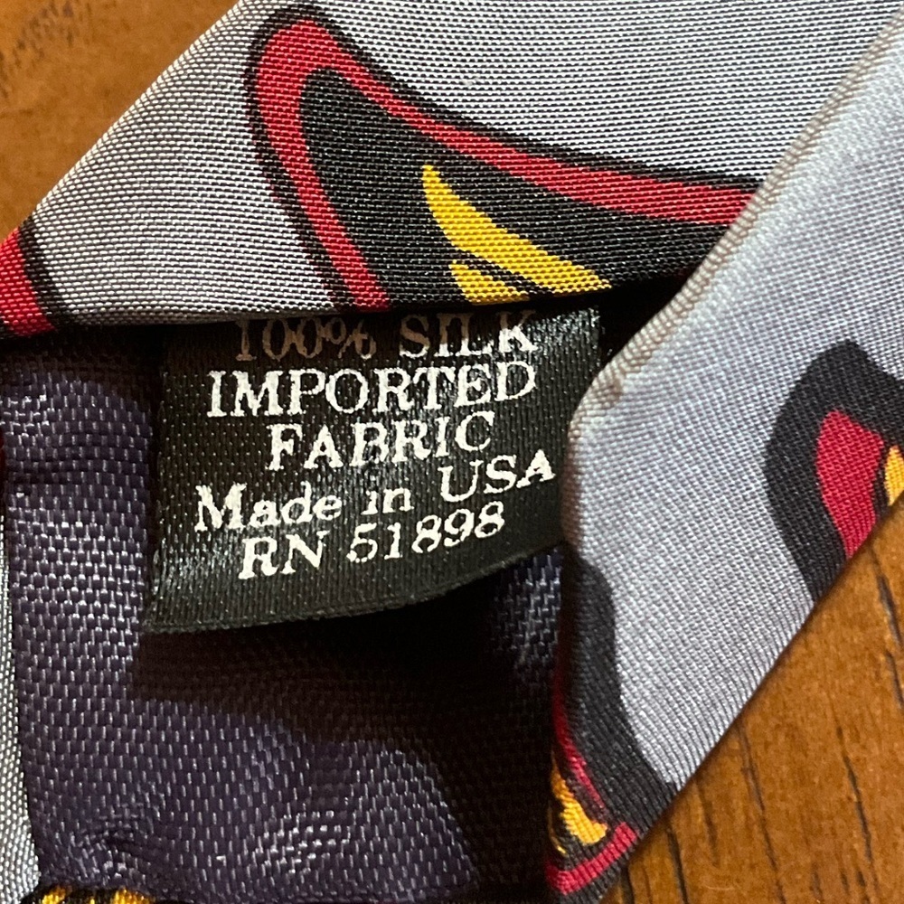 Beans McGee Betty Boop Silk Tie - Picture 4 of 4
